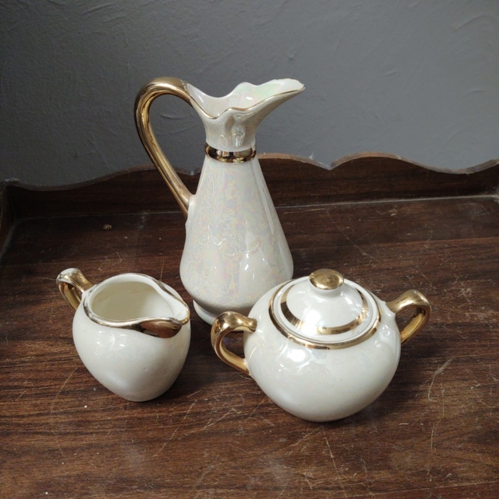 VTG Pearl Iridescent Luster white 22K Gold Pitcher, Sugar & Creamer 3 pc Set